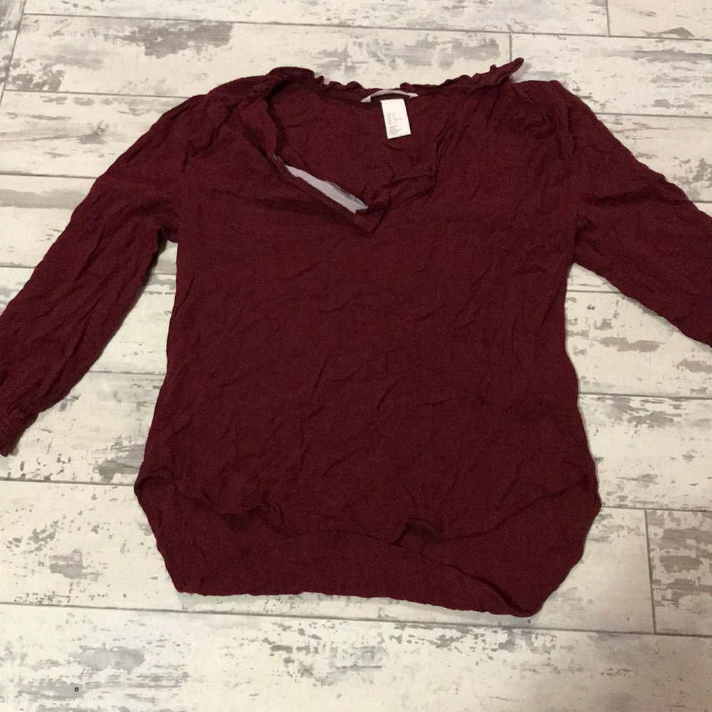 6/$15 3/4 sleeve burgundy top